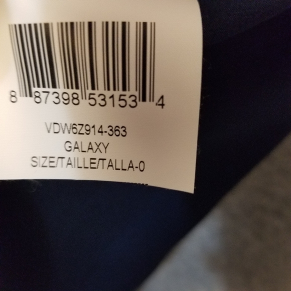 EUC BCBG Generation Navy Maxi With Black Lace Bodice  Size 0 - Picture 9 of 10